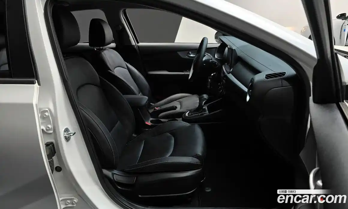 Kia K3 2022 1.6 гидро, фото 16