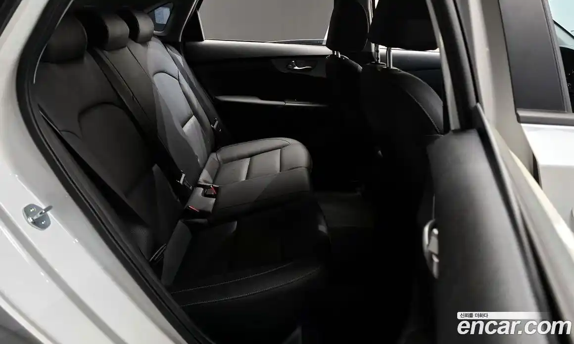 Kia K3 2022 1.6 гидро, фото 17