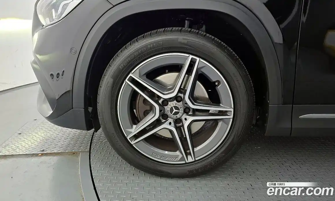 Mercedes-Benz GLA-Class 2021 2.0 гидро, фото 5