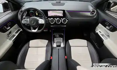 Mercedes-Benz GLA-Class 2021 2.0 гидро, миниатюра 10