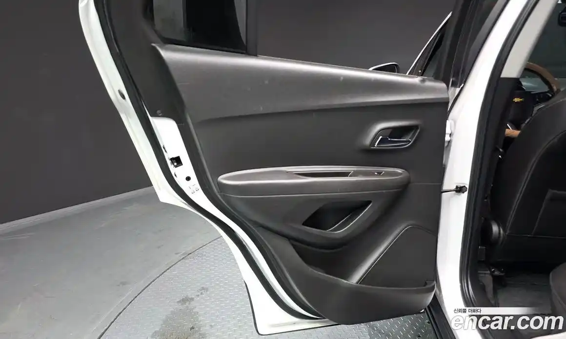 Chevrolet Trax 2017 1.6 гидро, фото 15