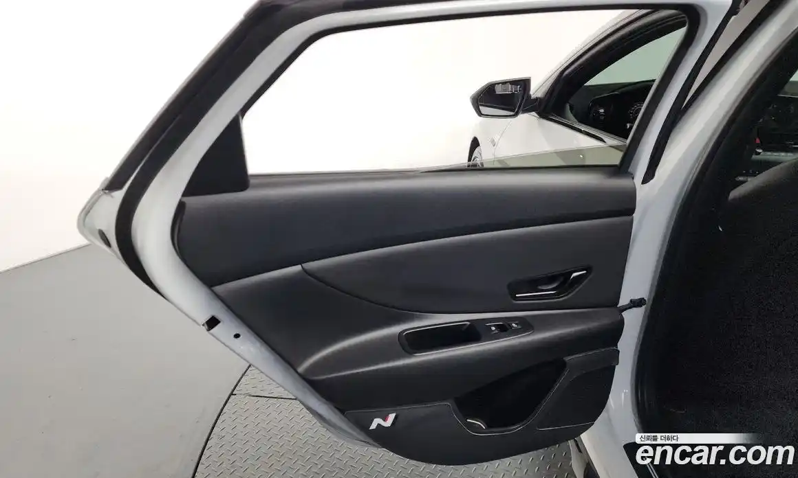 Hyundai Avante 2023 1.6 гидро, фото 15