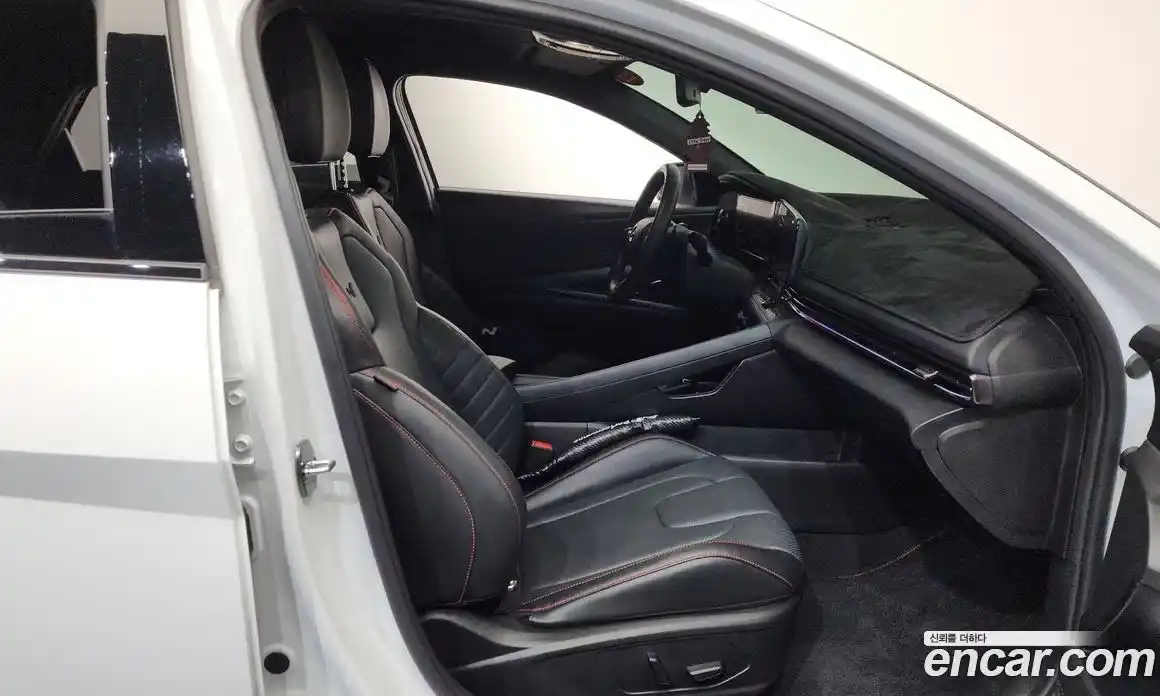 Hyundai Avante 2023 1.6 гидро, фото 16