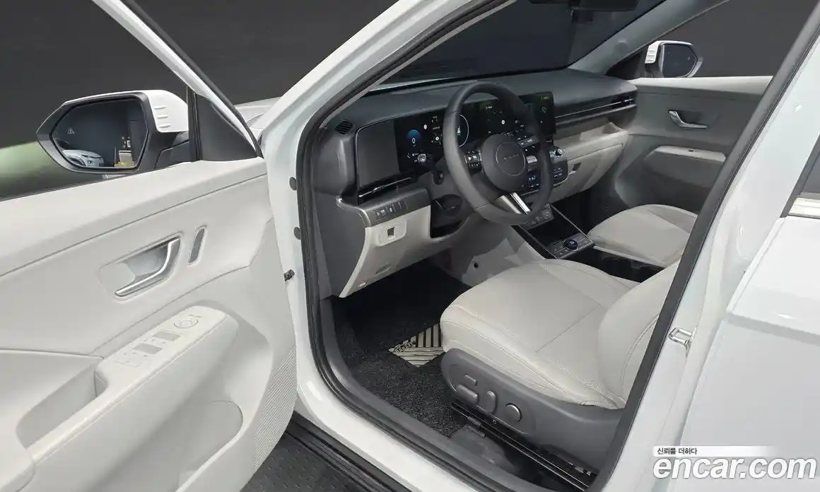 Hyundai Kona 2024 1.6 гидро, фото 10