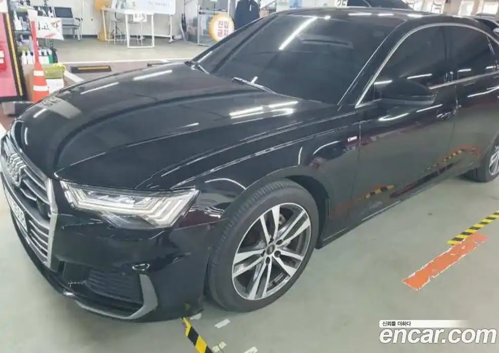 Audi A6 2023 2.0 гидро, фото 2