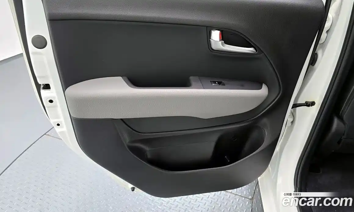 Kia Ray 2022 1.0 гидро, фото 15