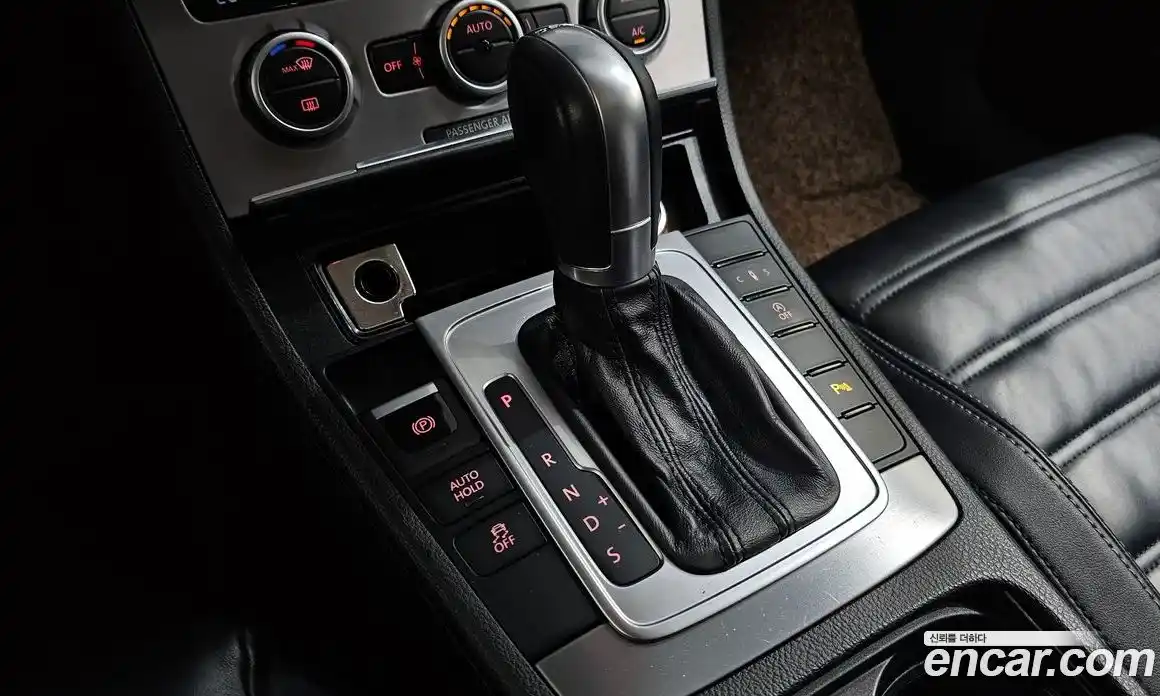 Volkswagen CC 2014 2.0 автомат (гидро), фото 9