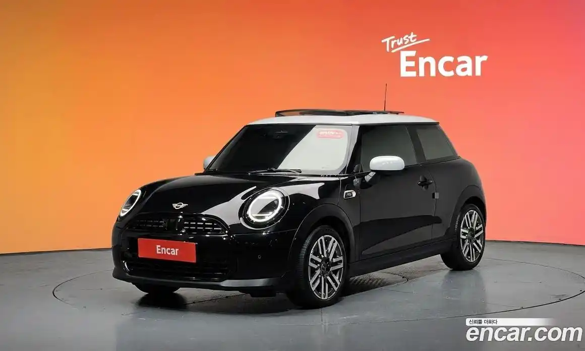 Mini Cooper 2025 2.0 автомат (гидро), фото 34