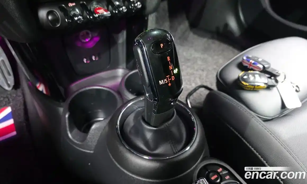 Mini Cooper 2020 1.5 автомат (гидро), фото 12