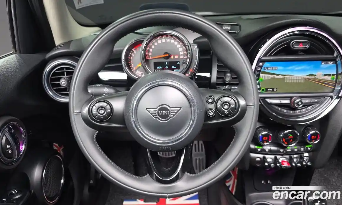 Mini Cooper 2020 1.5 автомат (гидро), фото 21