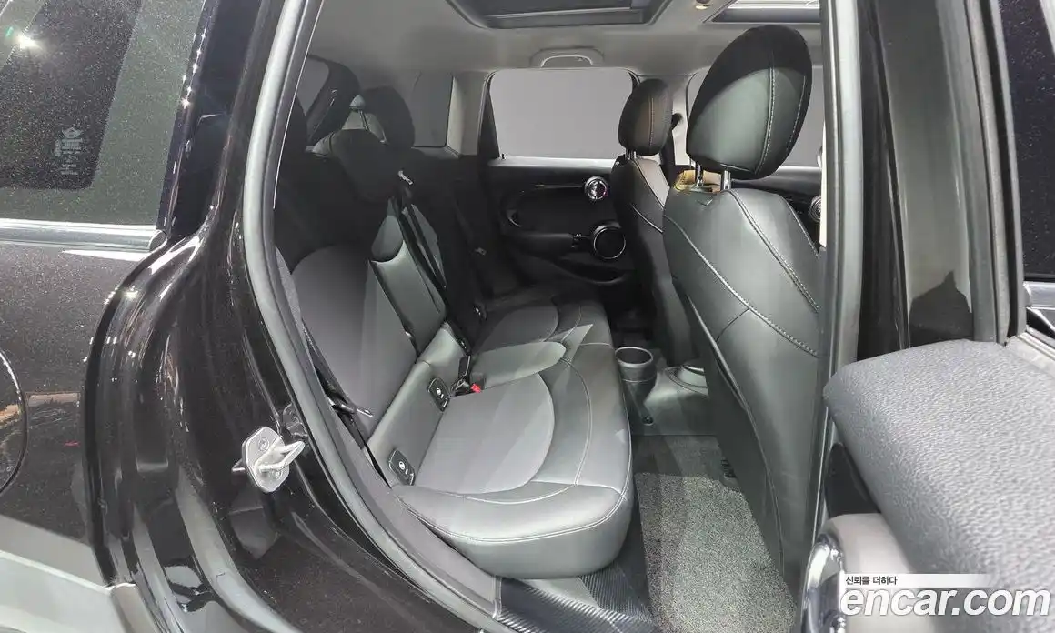 Mini Cooper 2020 1.5 автомат (гидро), фото 25