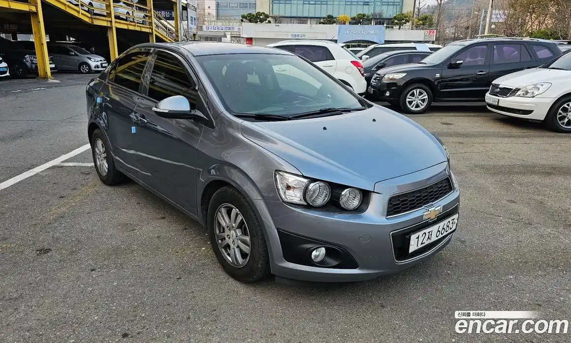 Chevrolet Aveo 2015 1.4 гидро, фото 2