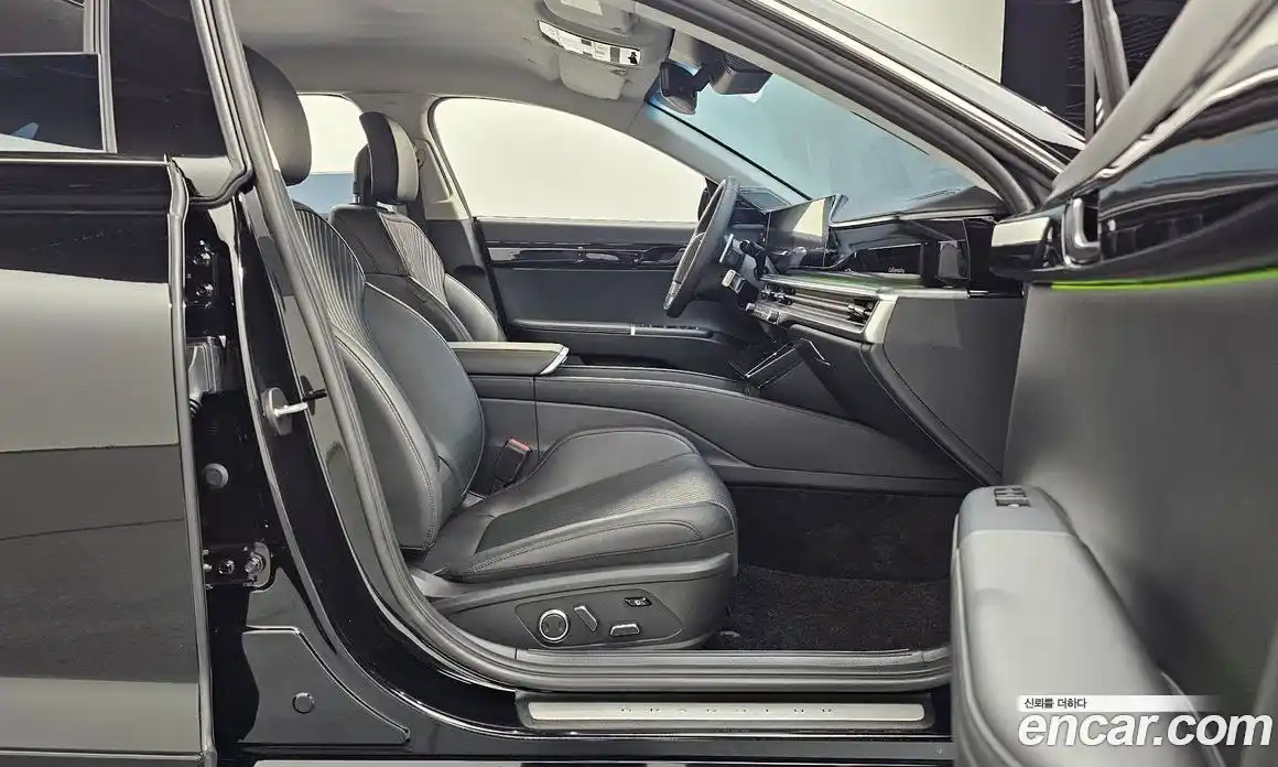 Hyundai Grandeur 2023 2.5 гидро, фото 10