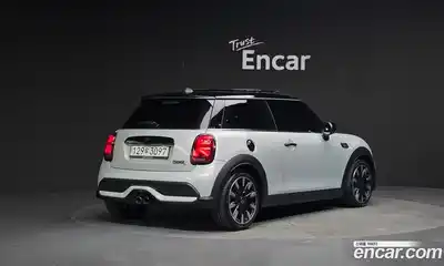 Mini Cooper 2021 2.0 автомат (гидро), миниатюра 2