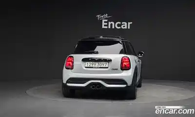 Mini Cooper 2021 2.0 автомат (гидро), миниатюра 4
