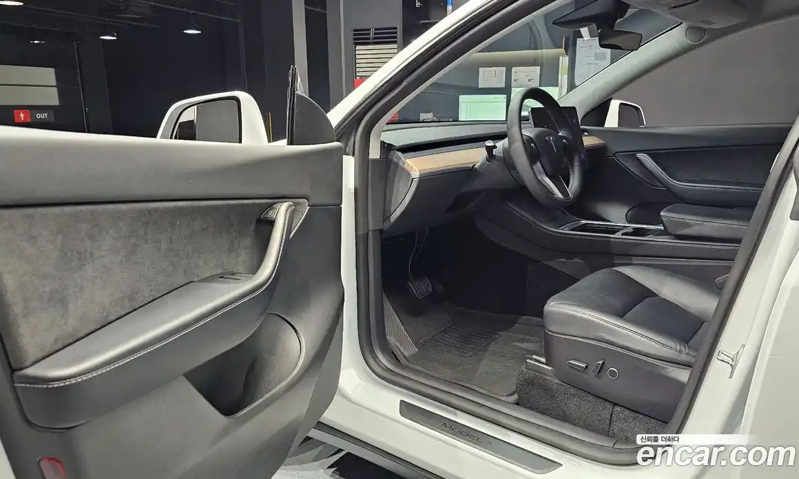 Tesla Model Y 2022 0.2 гидро, фото 11