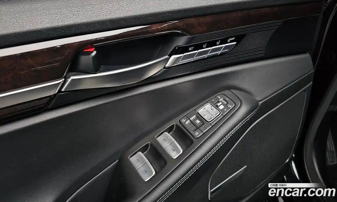 Genesis EQ900 2018 3.8 автомат (гидро), фото 17