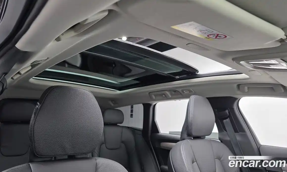 Volvo V90 2025 2.0 автомат (гидро), фото 17
