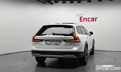 Volvo V90 2025 2.0 автомат (гидро), миниатюра 4