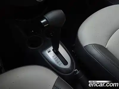 Chevrolet Spark 2012 1.0 автомат (гидро), миниатюра 11