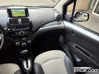 Chevrolet Spark 2012 1.0 автомат (гидро), миниатюра 7