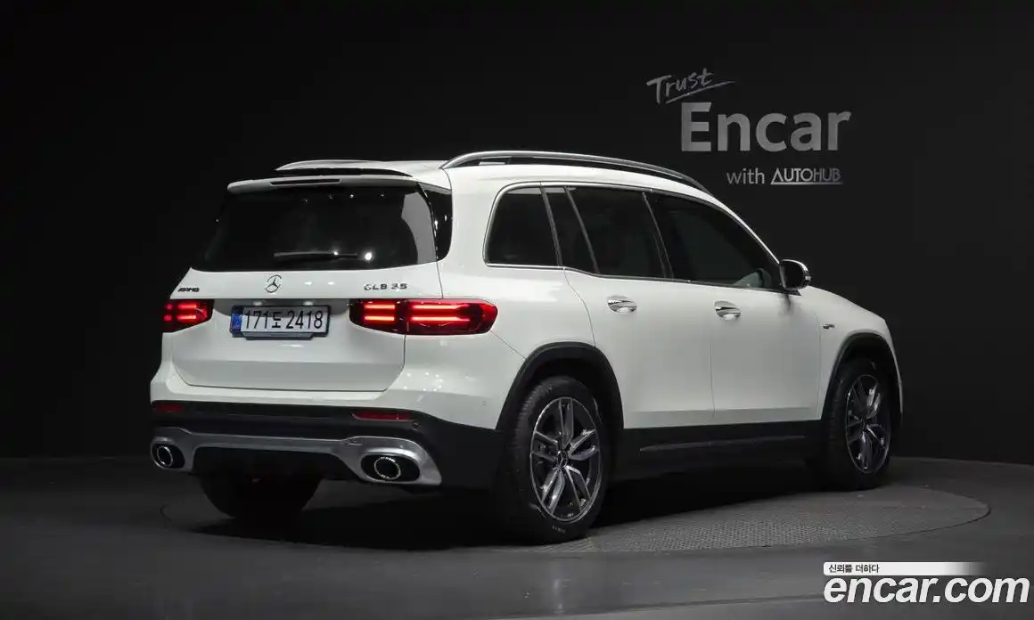 Mercedes-Benz GLB-Class 2025 2.0 гидро, фото 2