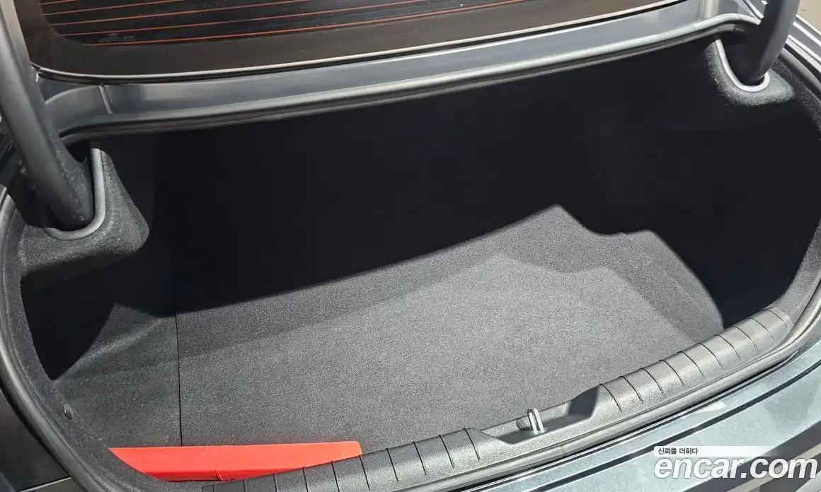 Hyundai Sonata 2024 2.0 автомат (гидро), фото 27