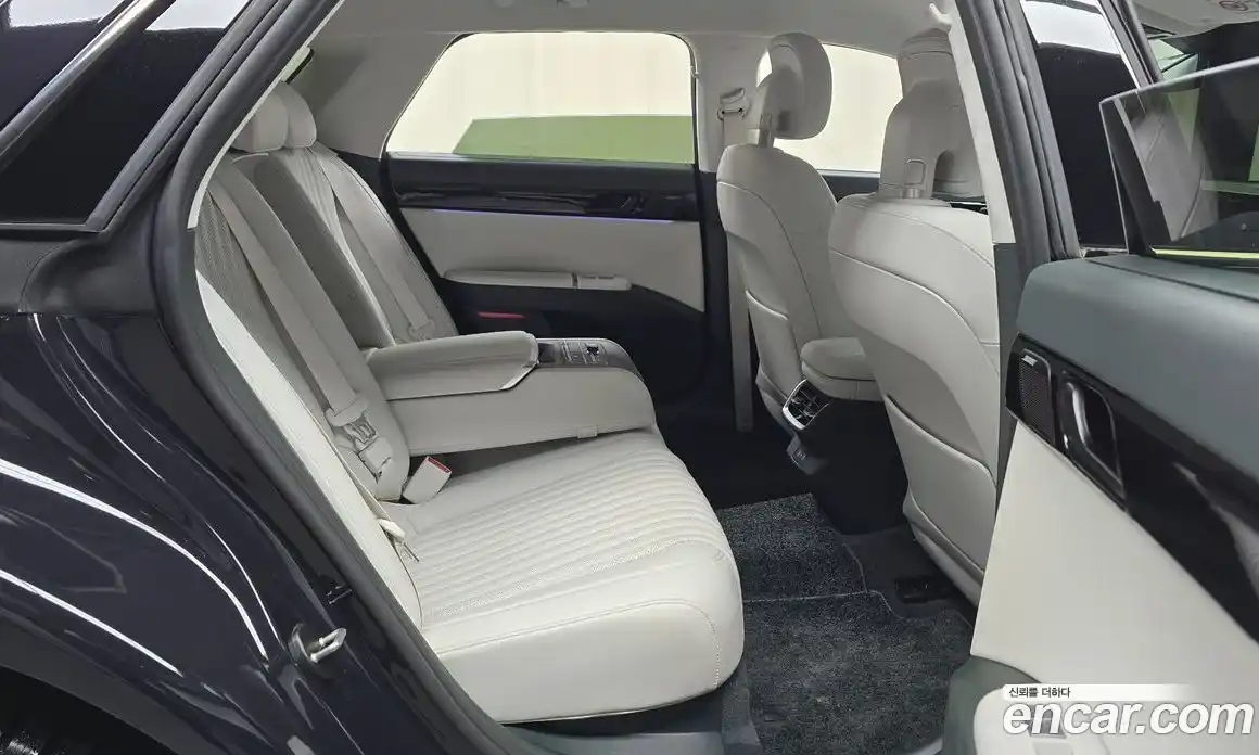 Hyundai Grandeur 2024 3.5 автомат (гидро), фото 17