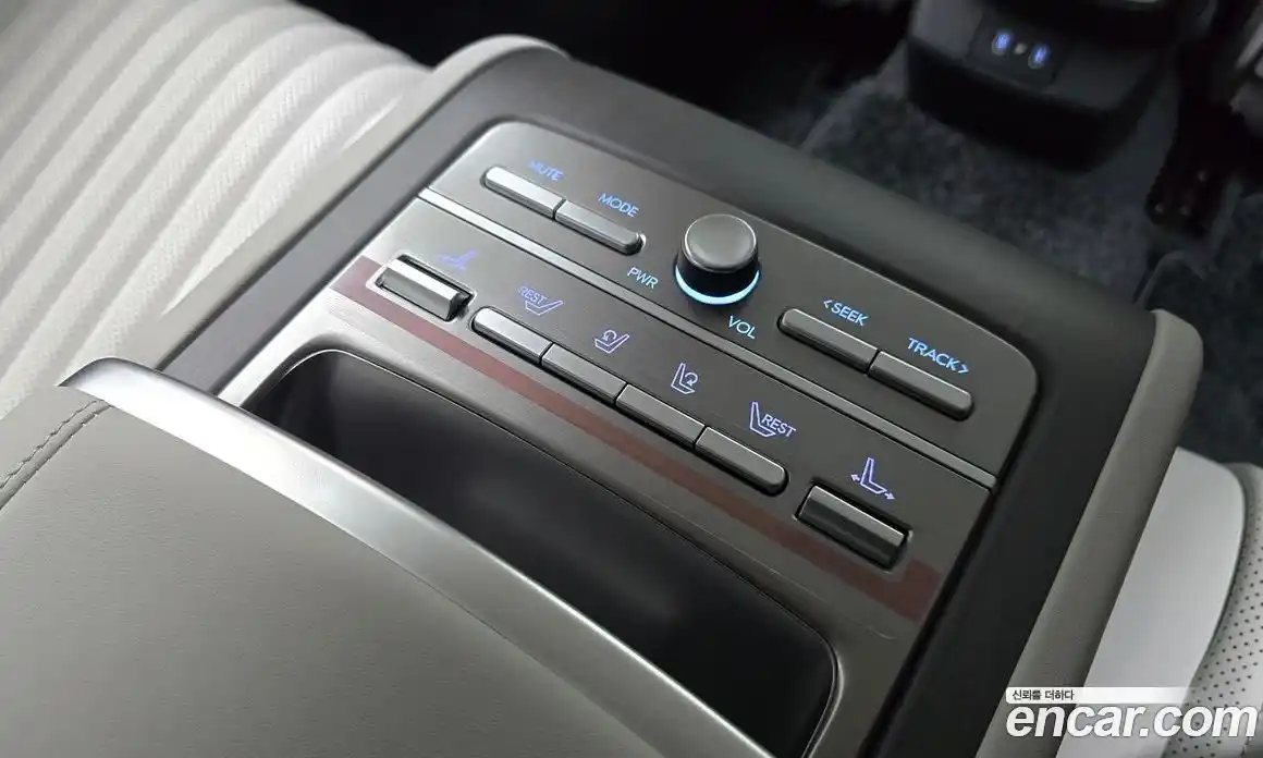 Hyundai Grandeur 2024 3.5 автомат (гидро), фото 29