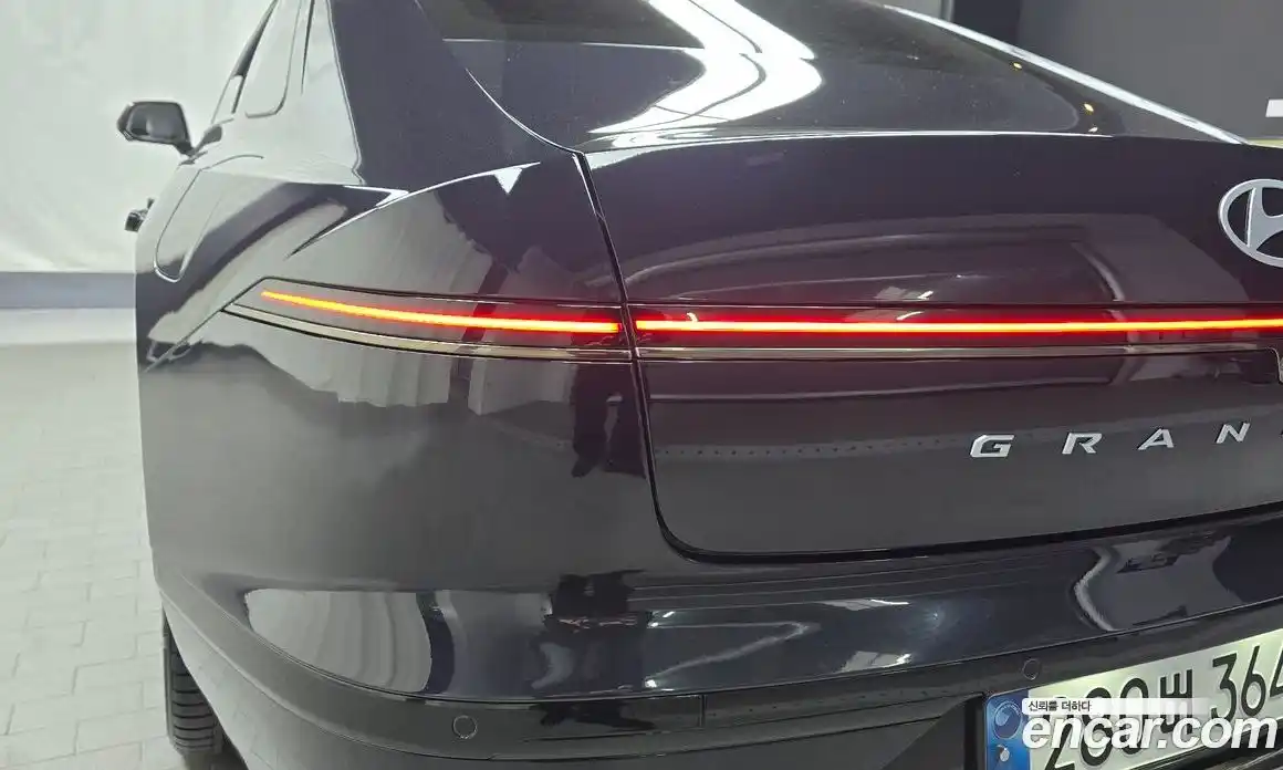 Hyundai Grandeur 2024 3.5 автомат (гидро), фото 9