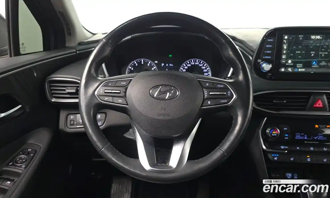 Hyundai Santa Fe 2020 2.0 автомат (гидро), фото 17
