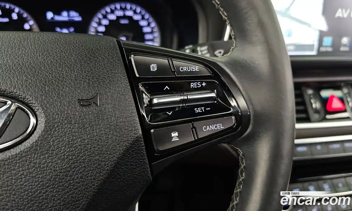 Hyundai Grandeur 2017 2.4 автомат (гидро), фото 27