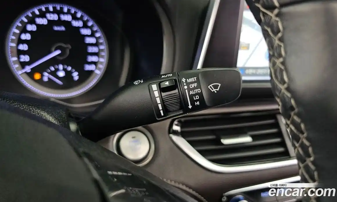 Hyundai Grandeur 2017 2.4 автомат (гидро), фото 28