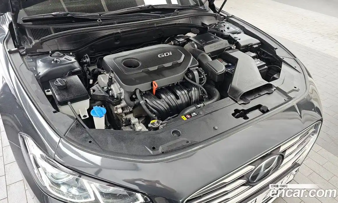 Hyundai Grandeur 2017 2.4 автомат (гидро), фото 6