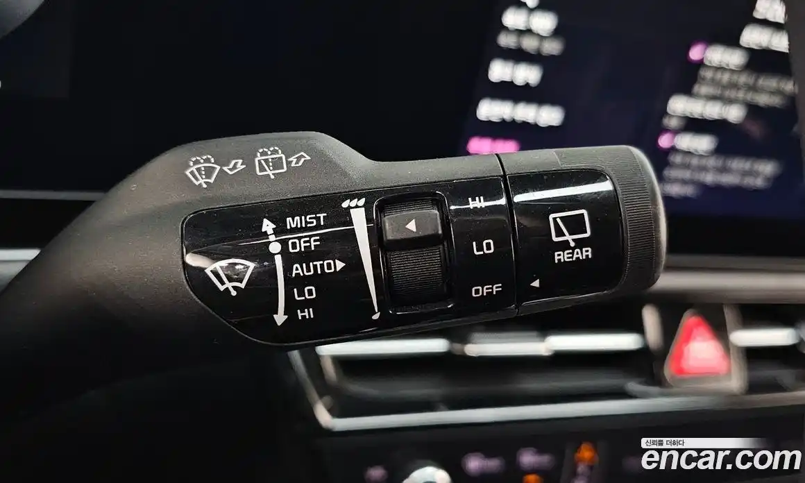 Kia Niro 2023 0.2 автомат (гидро), фото 25