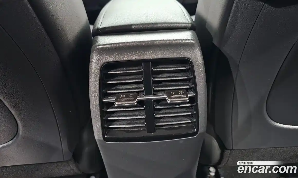 Kia Niro 2023 0.2 автомат (гидро), фото 27