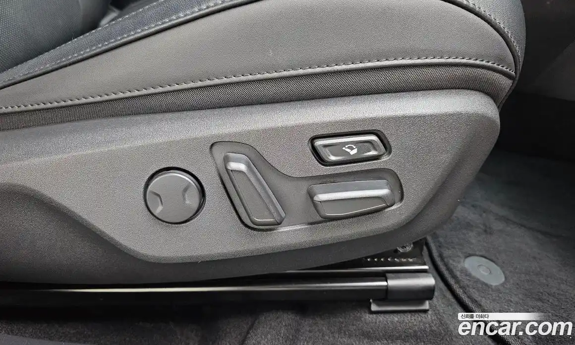 Kia Niro 2023 0.2 автомат (гидро), фото 29