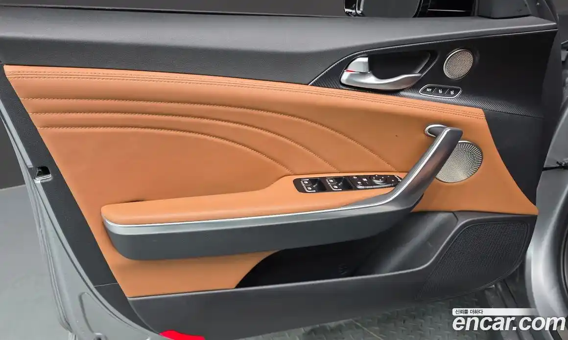 Kia Stinger 2023 3.3 гидро, фото 14