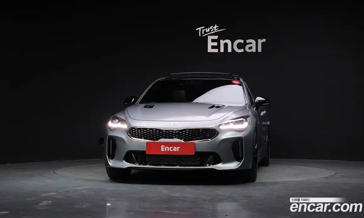 Kia Stinger 2023 3.3 гидро, фото 3
