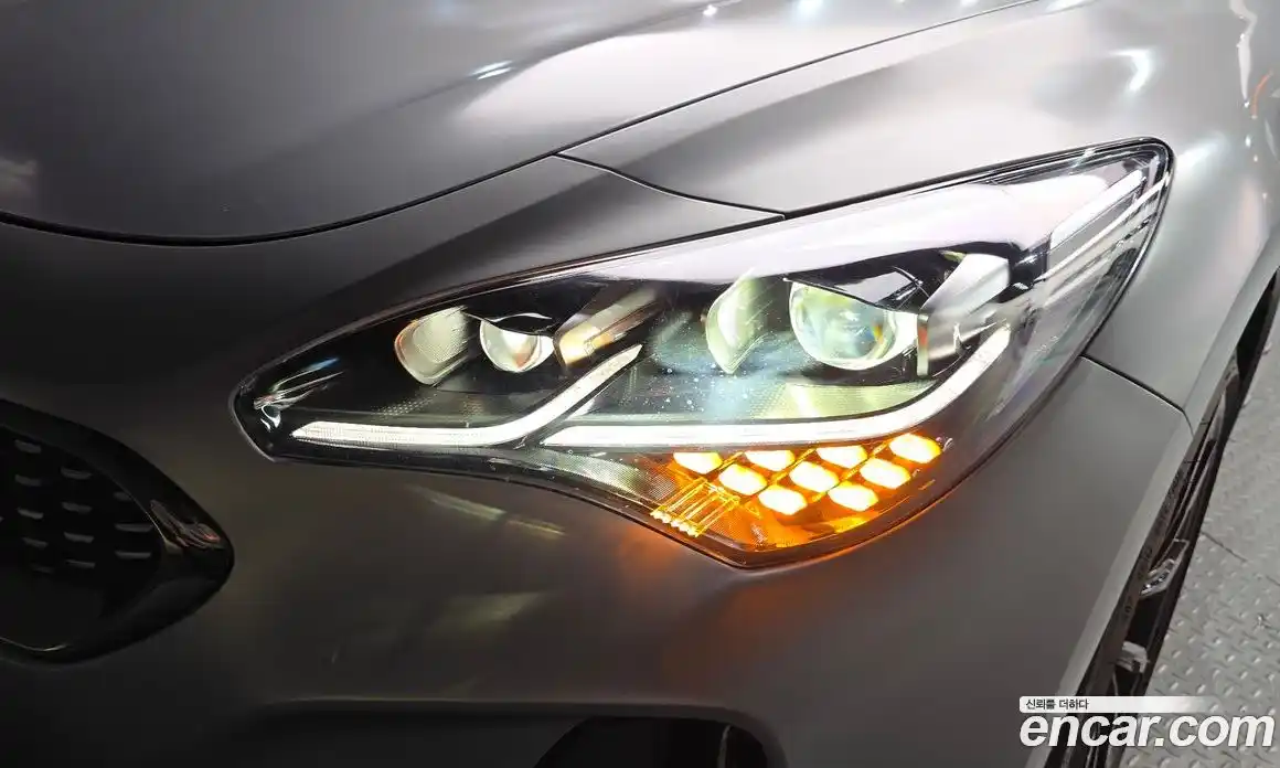Kia Stinger 2023 3.3 гидро, фото 8