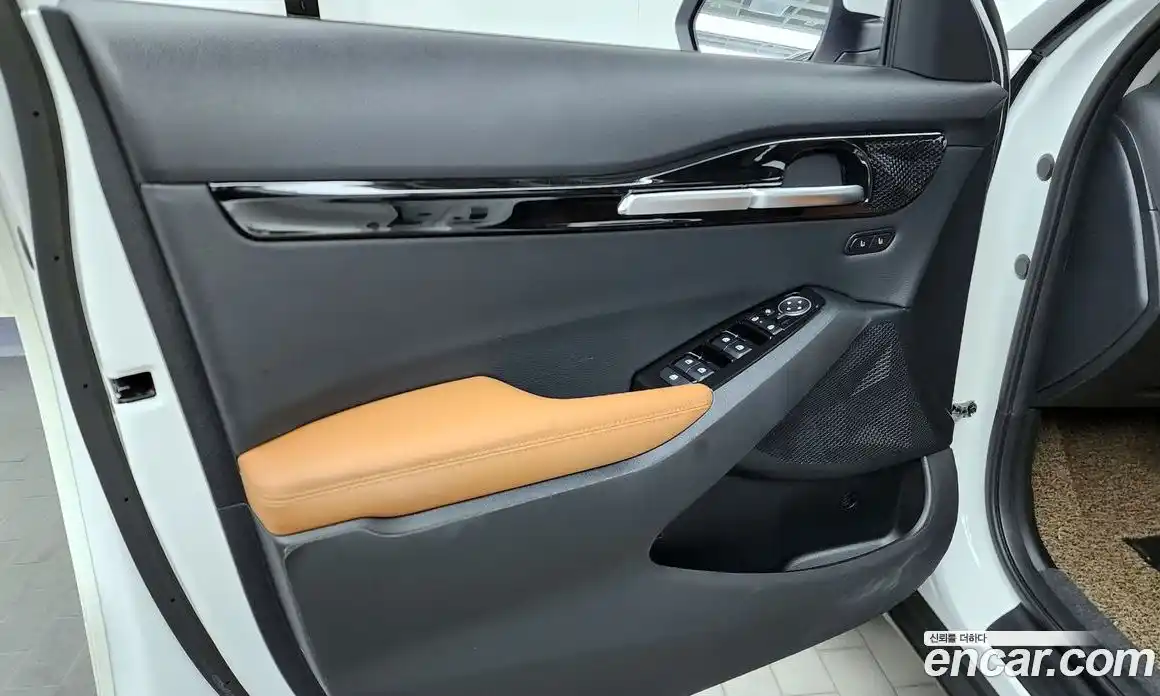 Kia Seltos 2024 1.6 гидро, фото 14
