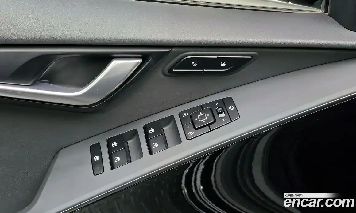 Kia Niro 2023 0.2 автомат (гидро), фото 24