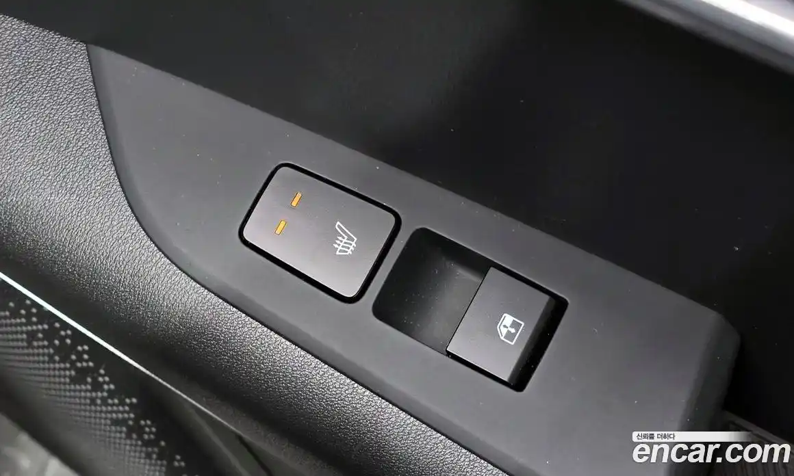 Kia Niro 2023 0.2 автомат (гидро), фото 28
