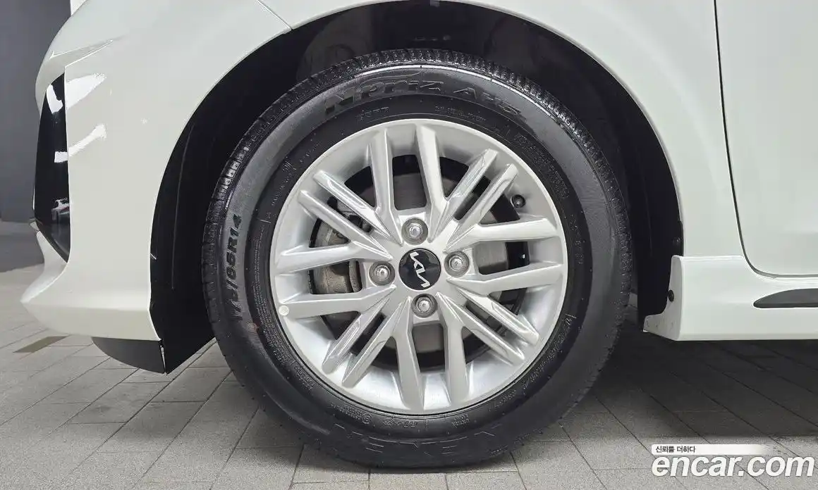 Kia Morning 2023 1.0 гидро, фото 5