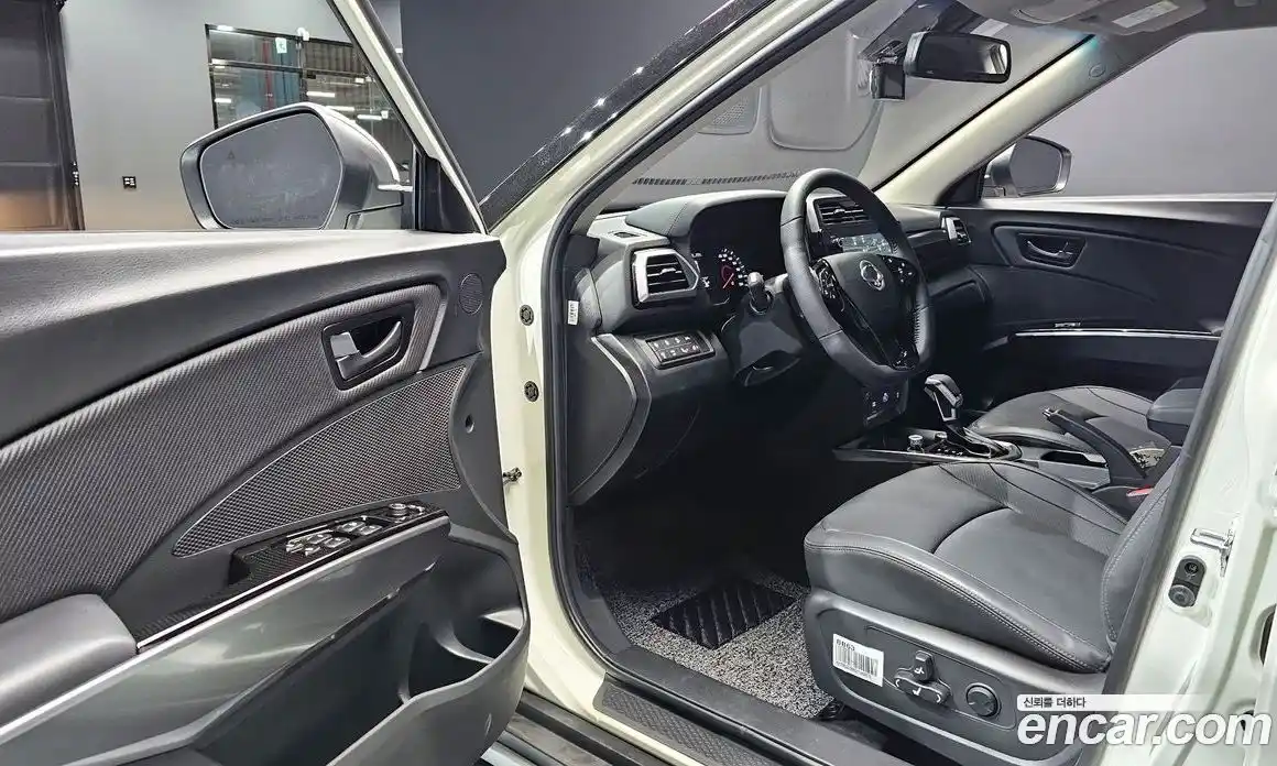 SsangYong TIBOLI 2023 1.5 автомат (гидро), фото 13