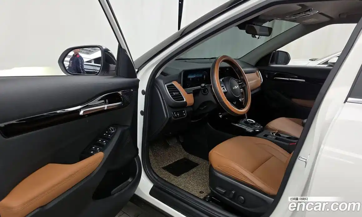 Kia Seltos 2023 1.6 автомат (гидро), фото 13