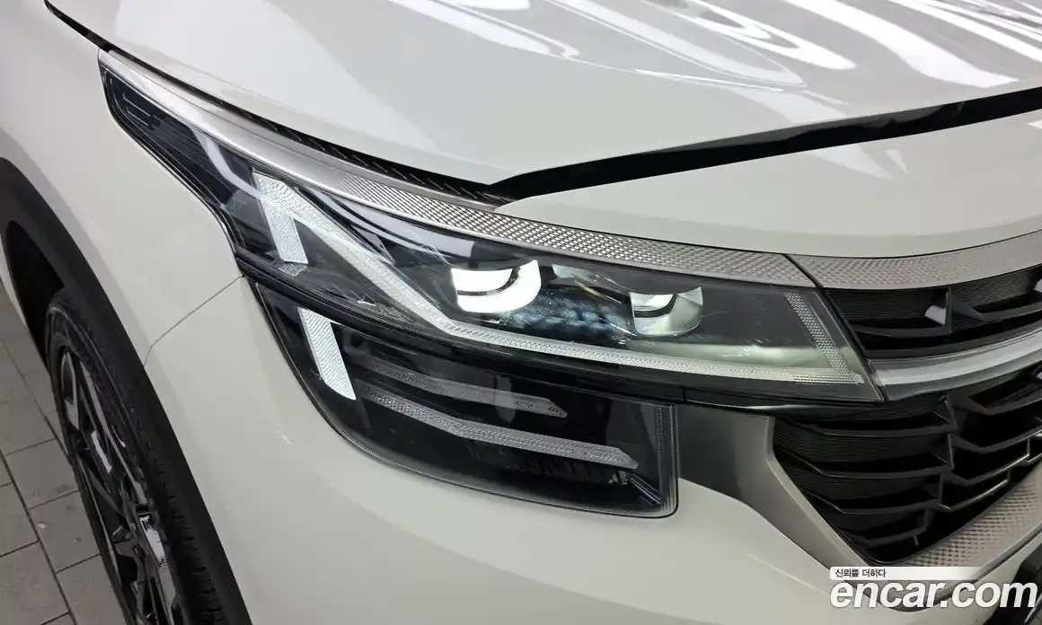 Kia Seltos 2023 1.6 автомат (гидро), фото 8