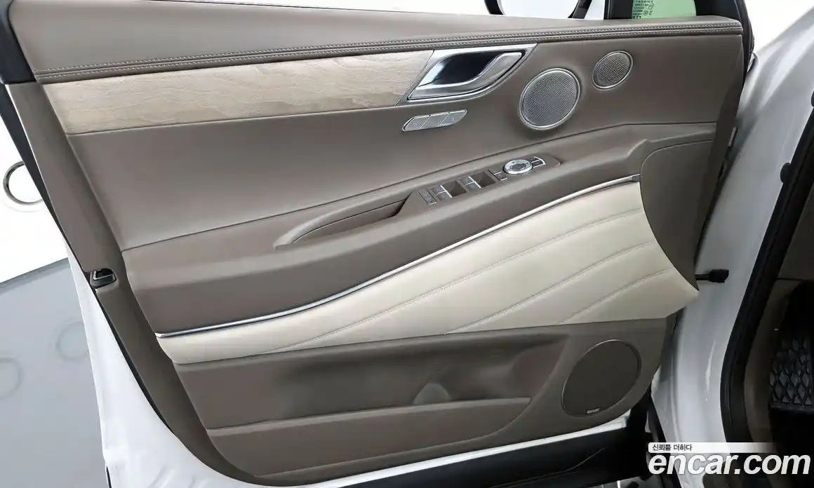 Genesis GV80 2022 2.5 гидро, фото 14
