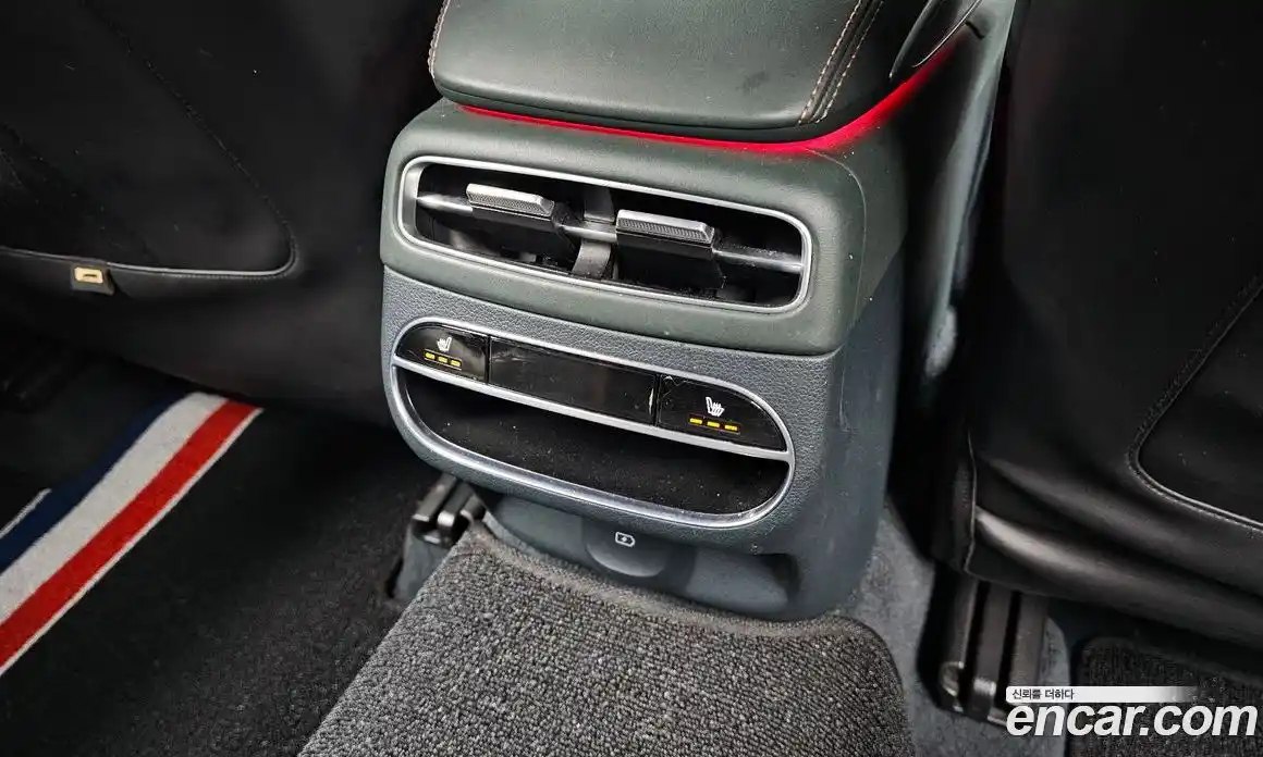 Genesis GV70 2021 2.5 автомат (гидро), фото 24