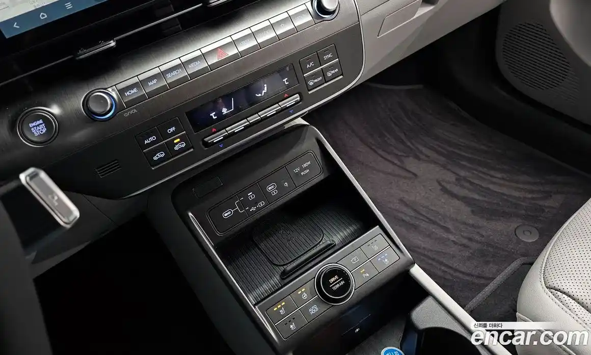 Hyundai Kona 2024 1.6 автомат (гидро), фото 23